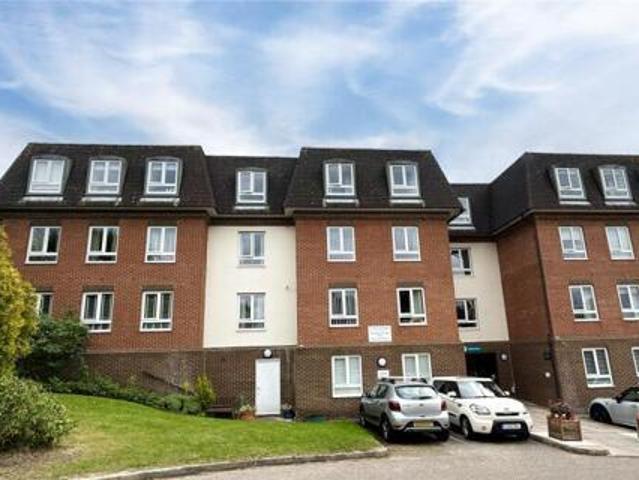 House for sale in Crowthorne, Bracknell Forest