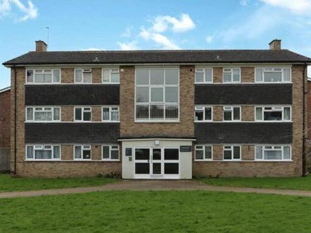 House for sale in Batchworth, Hertfordshire