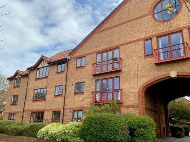House for sale in Feckenham, City Of Bristol