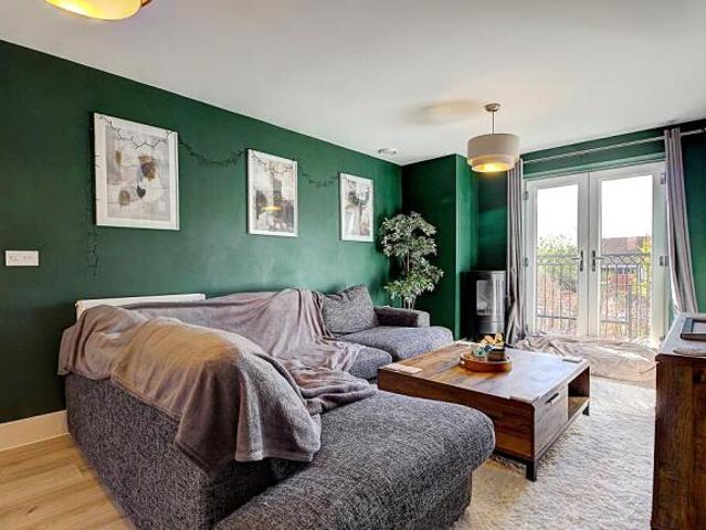 Apartment for sale in Basingstoke, Basingstoke and Deane