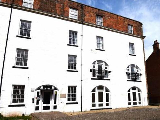 House for sale in Devizes, Wiltshire