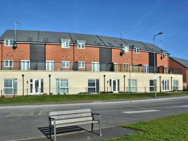 House for sale in Great Western Park North, Berrick Salome