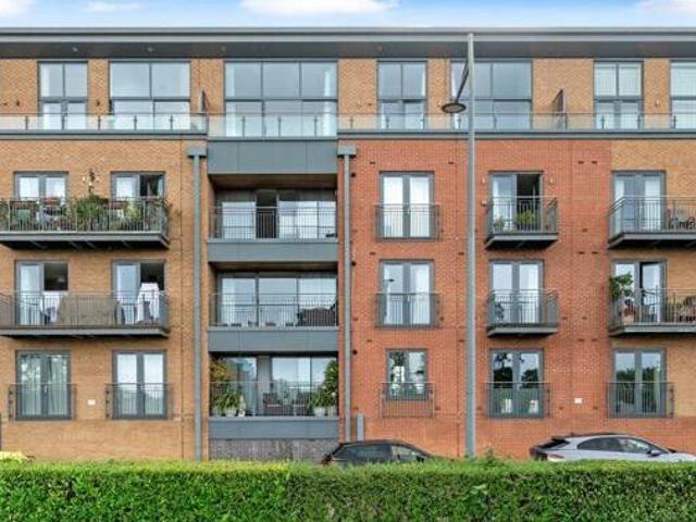 House for sale in Diglis, Worcestershire