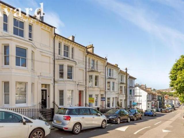 Apartment for sale in Round Hill, Brighton & Hove