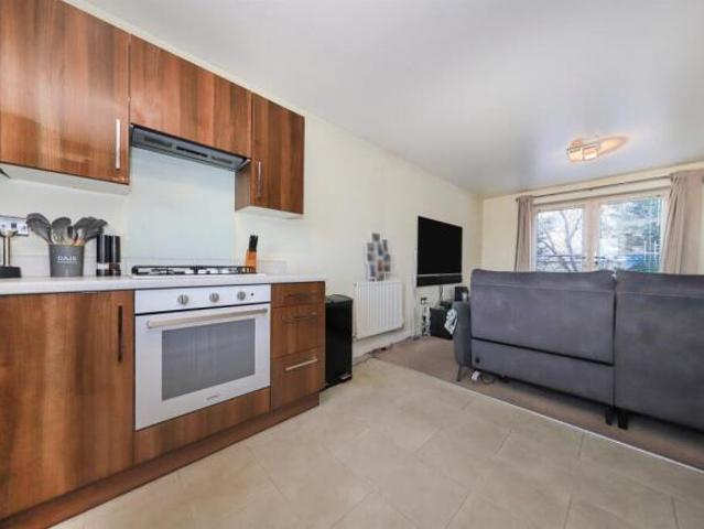 Apartment for sale in Oxley, West Midlands