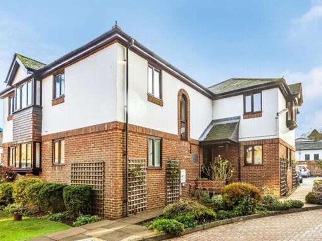 House for sale in Rose Hill, Pachesham Park