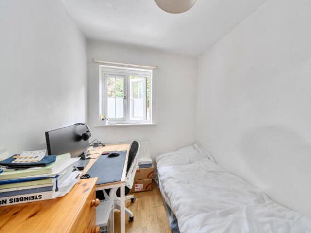 Apartment for sale in The Slade, Oxfordshire