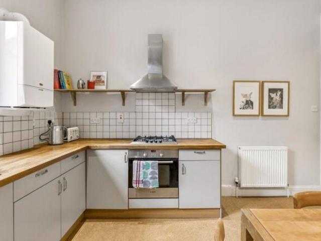 Apartment for sale in Hillhead, Scotland