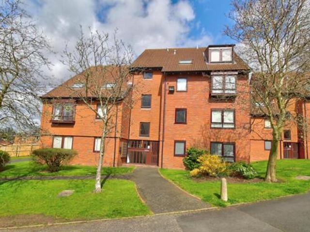 House for sale in Dixons Green, Dudley
