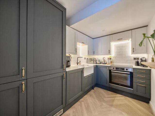 Apartment for sale in St James, Sandown Park