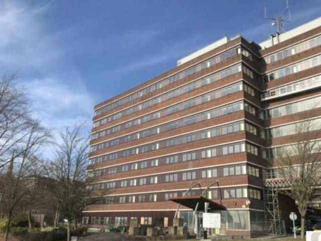 House for sale in Dixons Green, West Midlands