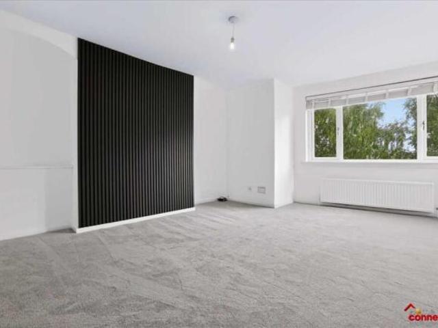 Apartment for sale in East Mains, Barassie