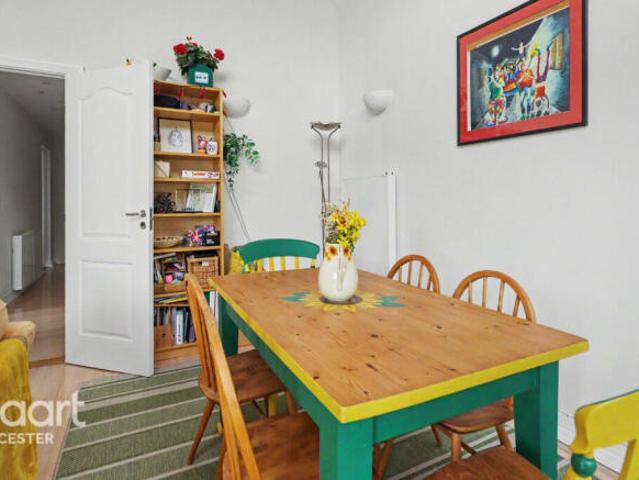 Apartment for sale in Bede Island, Old Wharf