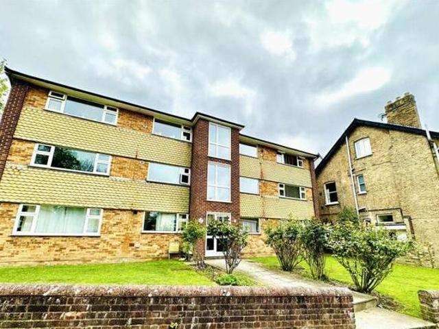 House for sale in Surrey