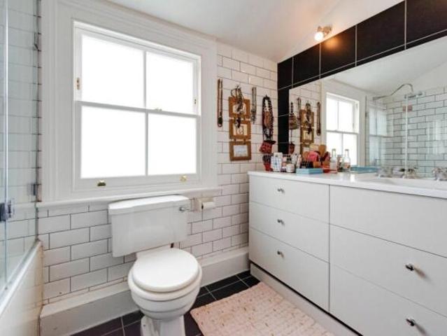 Apartment for sale in Cat Hill