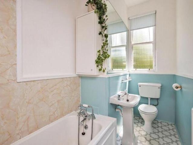 Apartment for sale in Wardie, Trinity