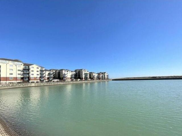 House for sale in Sovereign Harbour, Eastbourne
