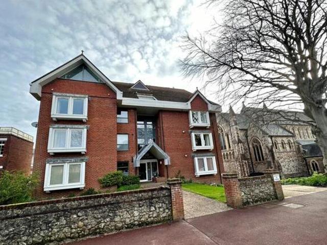 House for sale in Eastbourne, East Sussex