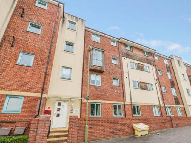House for sale in Eastleigh, Helford