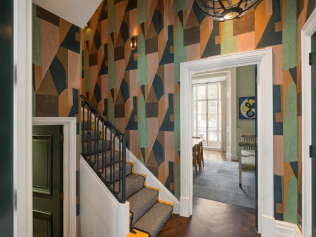 Apartment for sale in Belgravia, Greater London