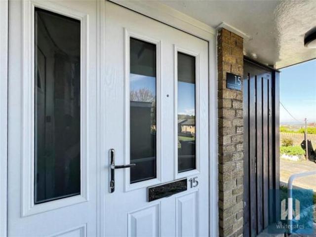 Apartment for sale in Huddersfield, West Yorkshire