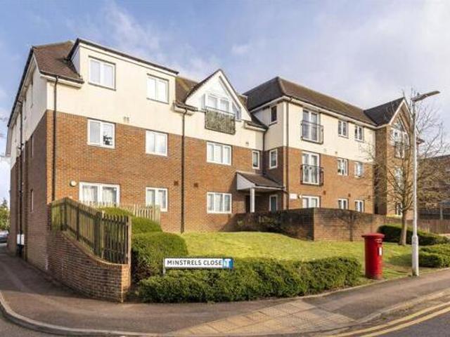 House for sale in The Butts, Kent