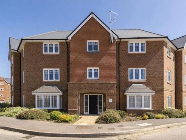 House for sale in The Butts, Kent