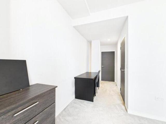 Apartment for sale in Calderstones