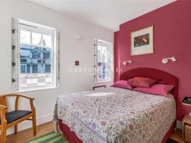 Apartment for sale in Westminster, Greater London