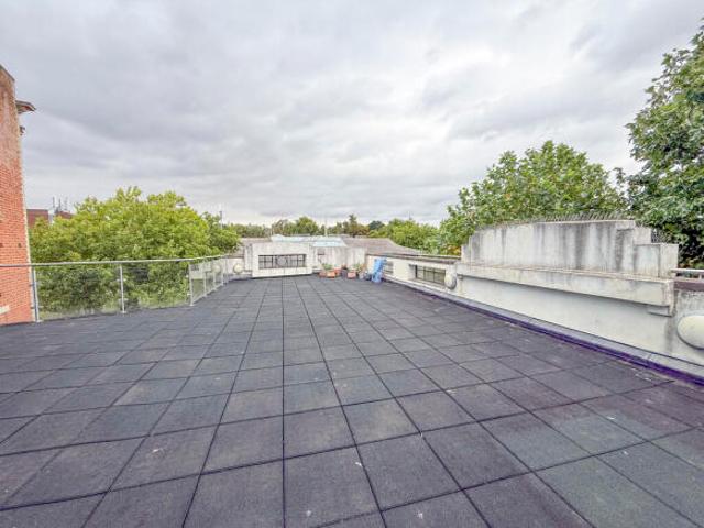 Apartment for sale in Key Street, Suffolk