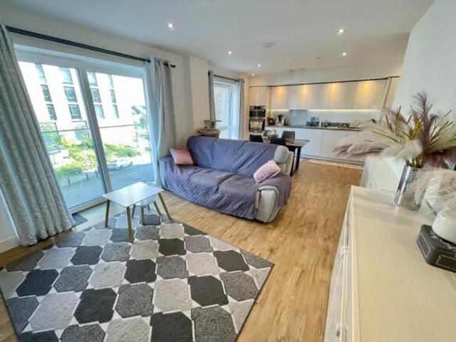 Apartment for sale in Luton