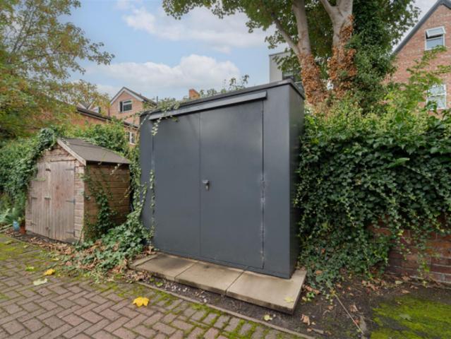 Apartment for sale in Chorlton, Cheshire
