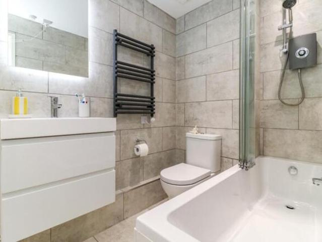 Apartment for sale in Eton