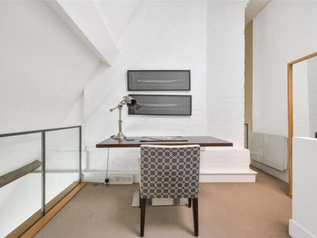 Apartment for sale in Cat Hill