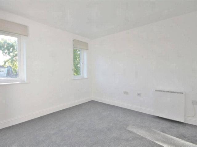 Apartment for sale in The Slade, Oxfordshire