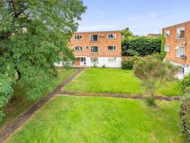House for sale in Crookhill, Worcestershire