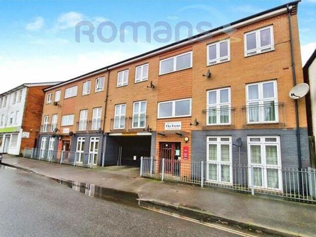 House for sale in Farnborough, Hampshire