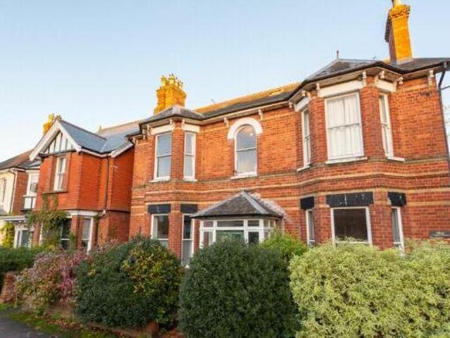 House for sale in Farnborough, Hampshire
