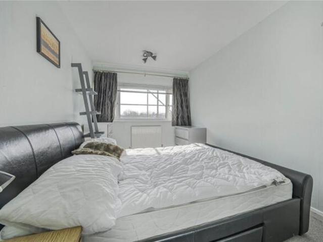 Apartment for sale in Cat Hill