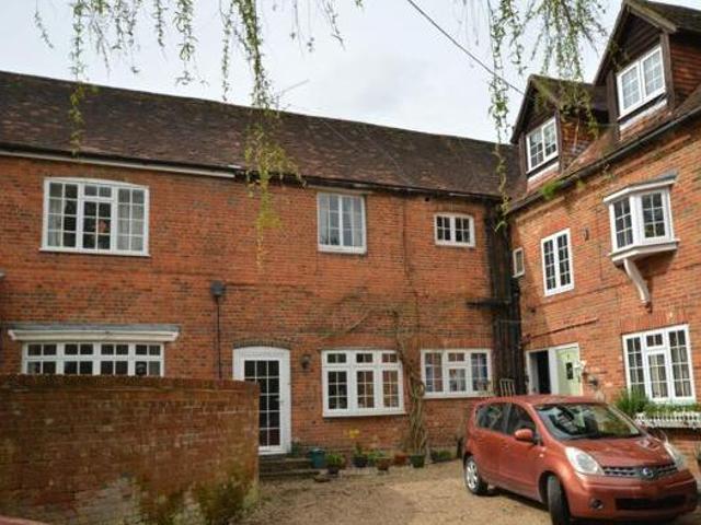 House for sale in Fole, Surrey