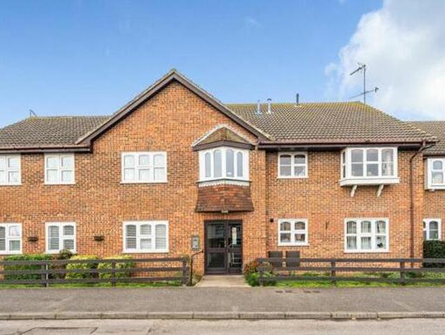 House for sale in Oad Street, Kent