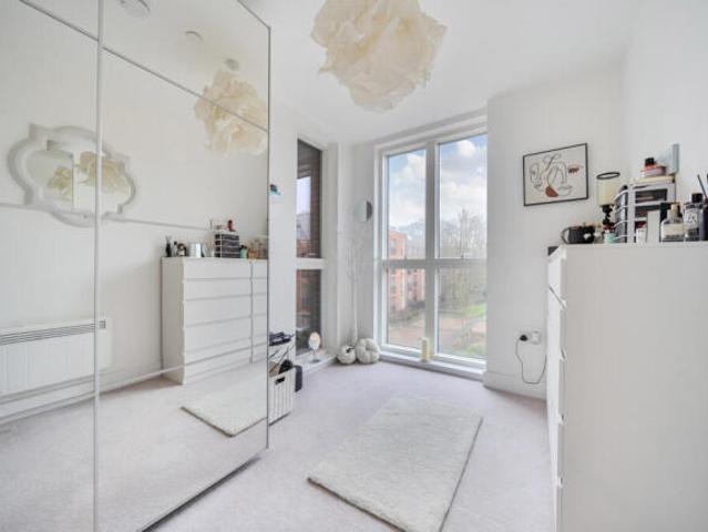 Apartment for sale in Hampshire