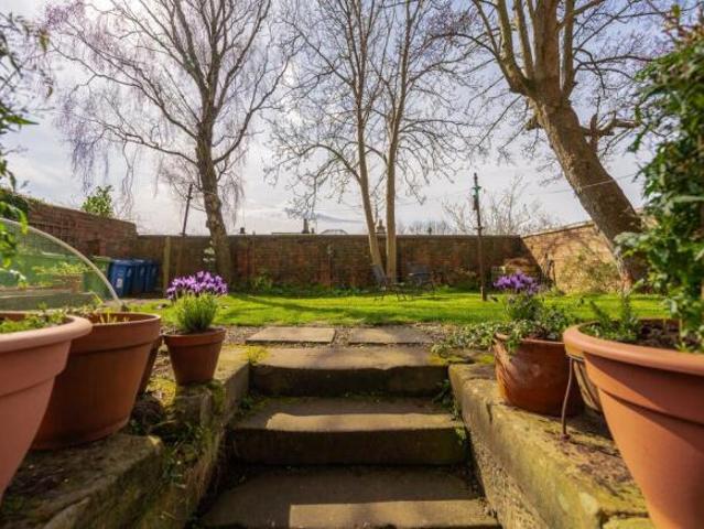 Apartment for sale in Hillhead, Scotland