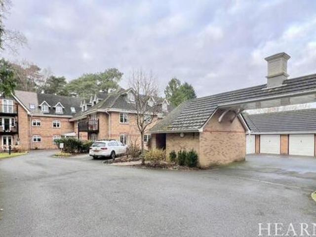 House for sale in Tricketts Cross, Ferndown