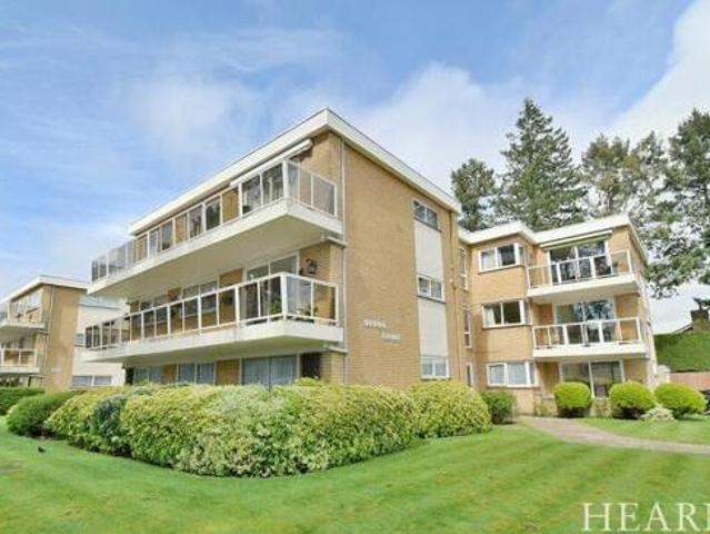 House for sale in Tricketts Cross, Ferndown