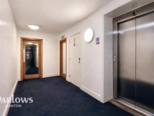 Apartment for sale in Falcon Lodge, Wales