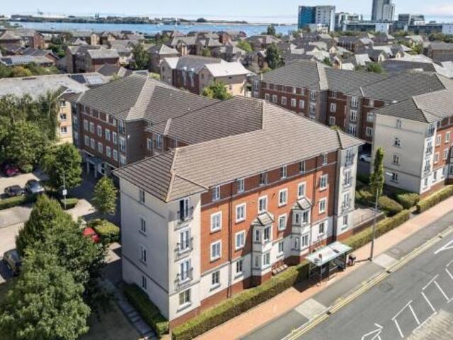 Apartment for sale in Cardiff International Sports Village, Falcon Lodge