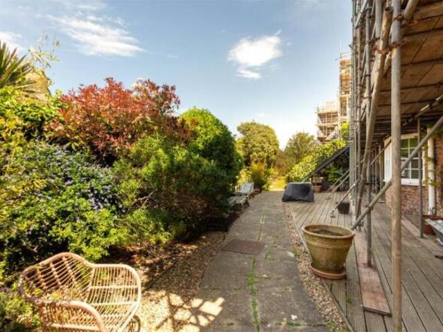 Apartment for sale in Brighton & Hove