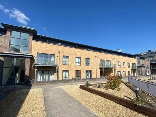 House for sale in Swindon