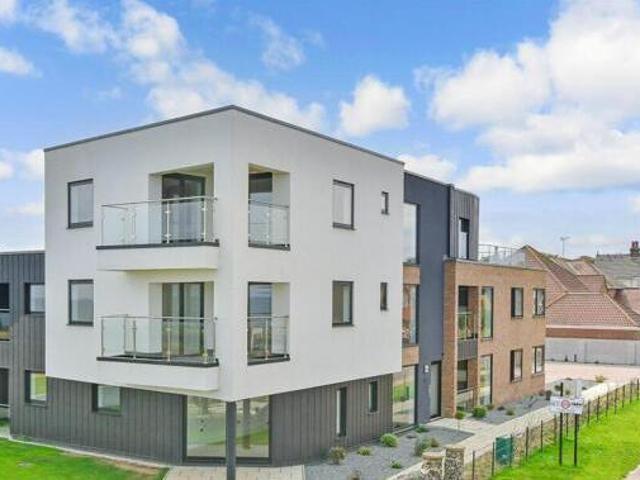 House for sale in Dumpton Gap, Acol